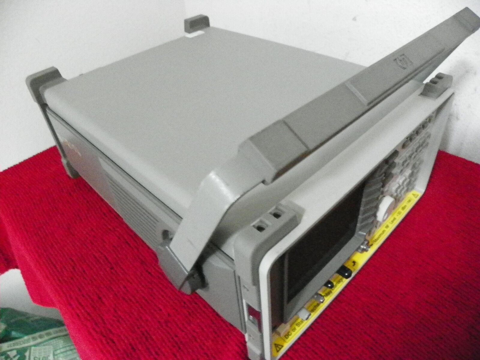 Keysight 8565E Opt 006 Spectrum Analyzer, 30Hz-50GHz w/85620A Keysight NIST Keysight 8565E Opt 006 Spectrum Analyzer, 30Hz-50GHz w/85620A Keysight NIST